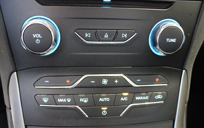 Ford S-Max cena 89999 przebieg: 95280, rok produkcji 2020 z Pieniężno małe 407
